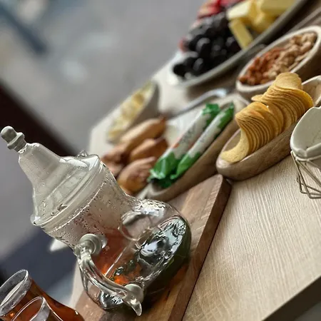 House Of Warm Hearts Tubize